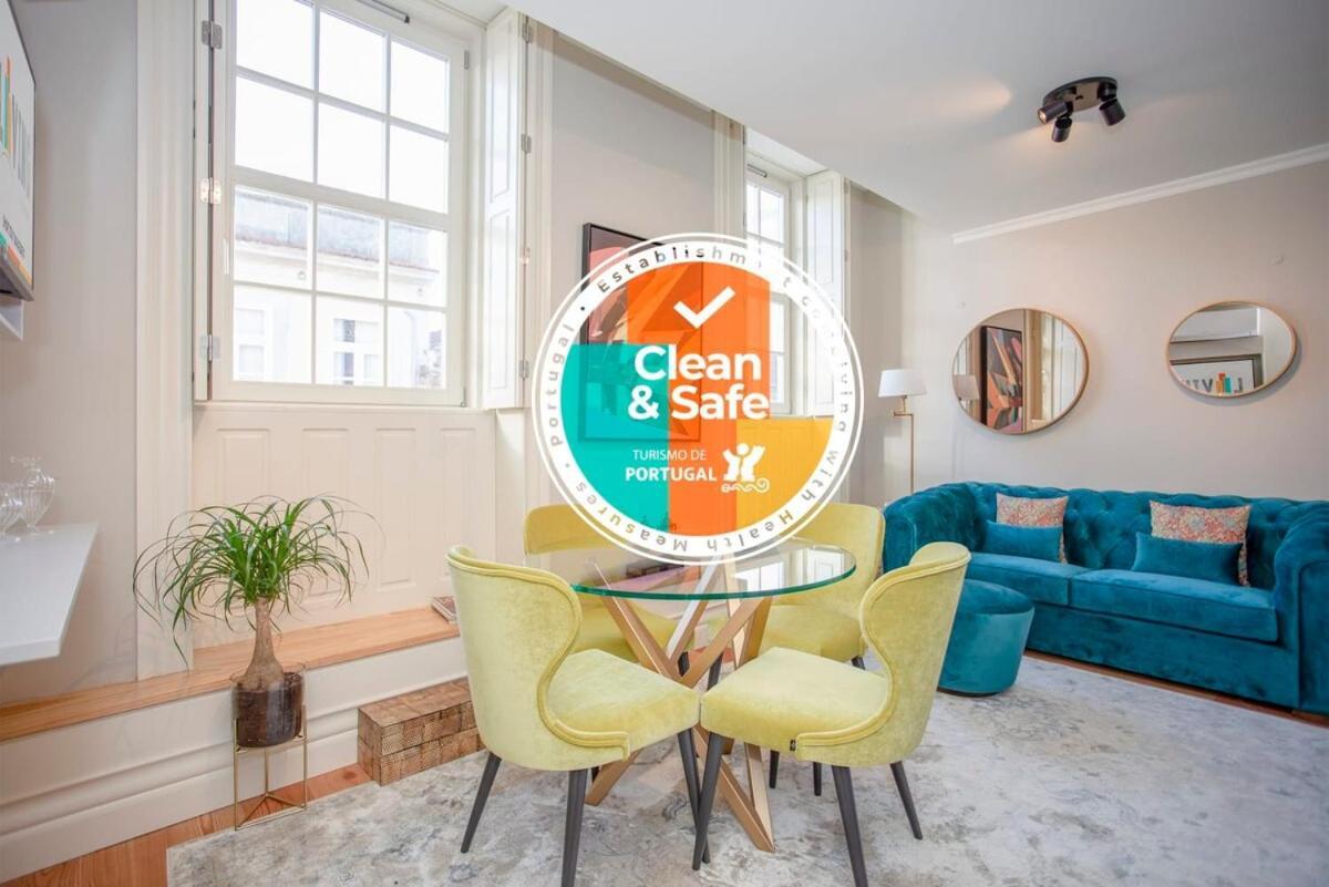 Liiiving In Porto - Cedofeita Charming Apartment Luaran gambar