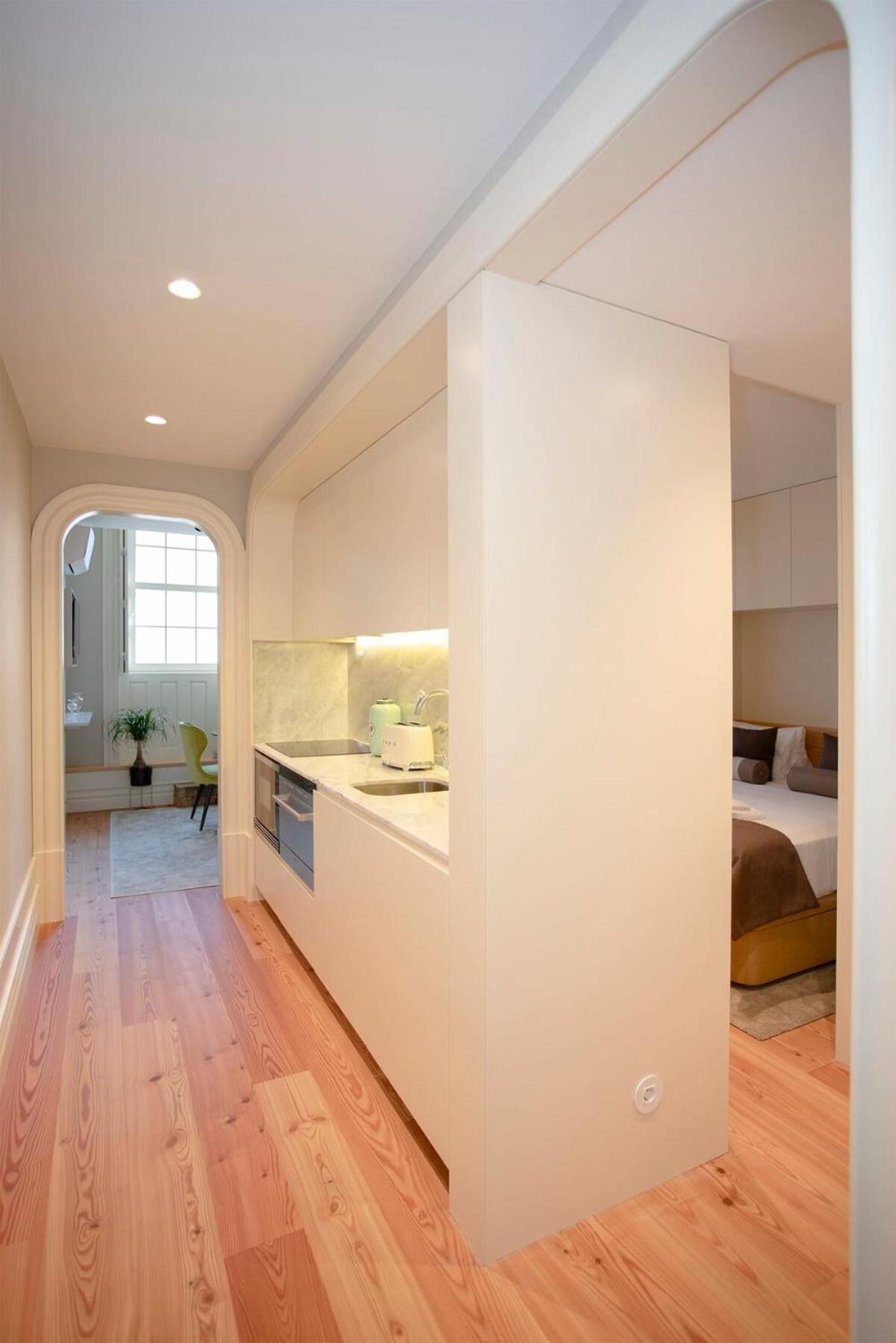 Liiiving In Porto - Cedofeita Charming Apartment Luaran gambar