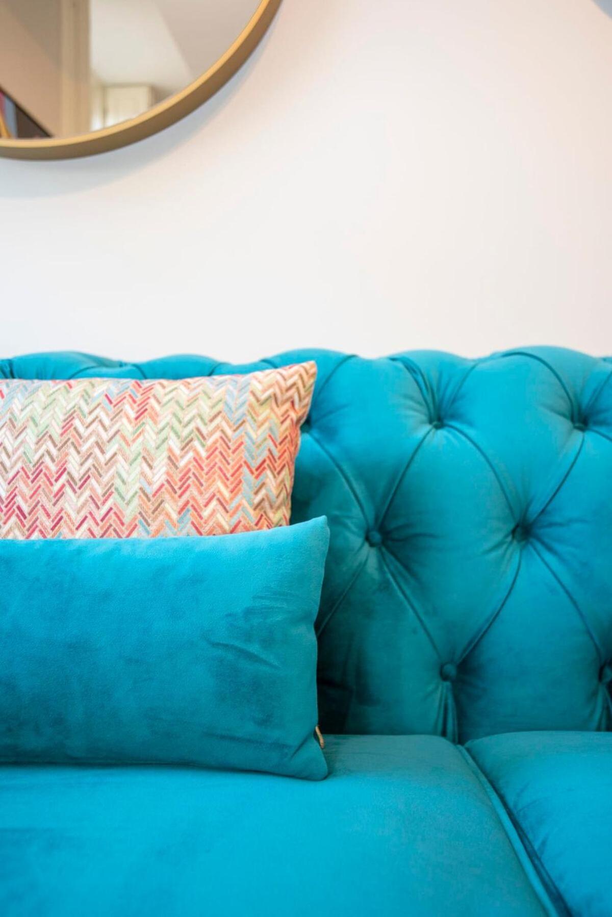 Liiiving In Porto - Cedofeita Charming Apartment Luaran gambar
